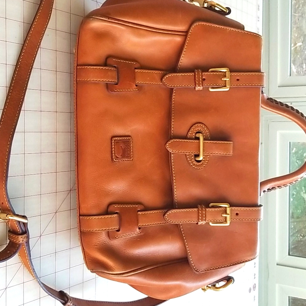Dooney and bourke florentine satchel